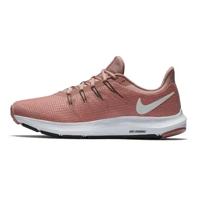 Damskie buty do biegania Nike Quest - Różowy