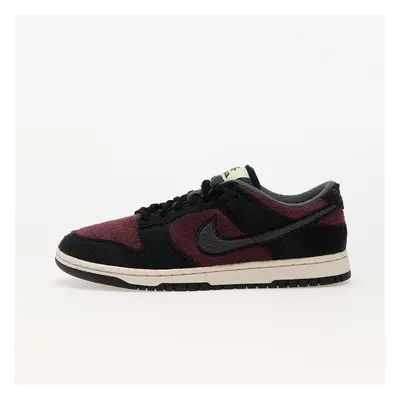 Trampki Nike W Dunk Low SE Burgundy Crush/ Dk Smoke Grey-Black-White EUR