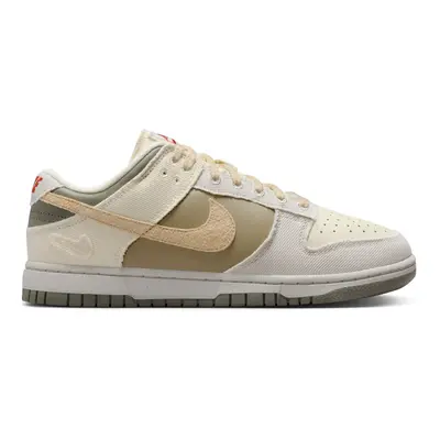 Nike Dunk Low "Sesame Alabaster" Wmns - Damskie - Trampki Nike - Biały - FZ4341-100 - Rozmiar: