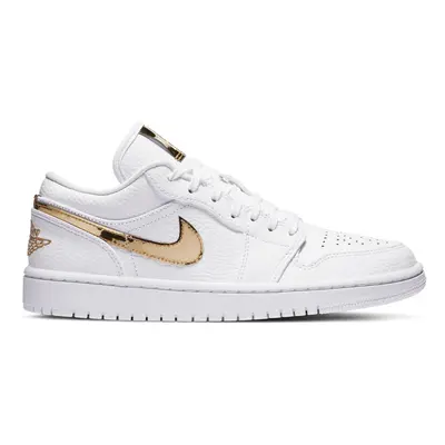 Air Jordan Low SE "White Metallic Gold" Wmns - Damskie - Trampki Jordan - Biały - CZ4776-100 - R