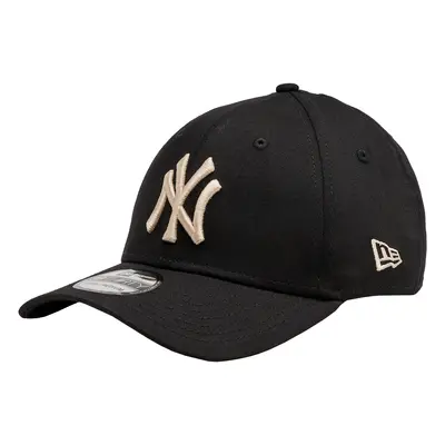 New-Era League Essentials 39THIRTY New York Yankees Cap Czapki z daszkiem Beżowy