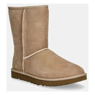 UGG śniegowce zamszowe Classic Short II kolor beżowy 1016223-SAN