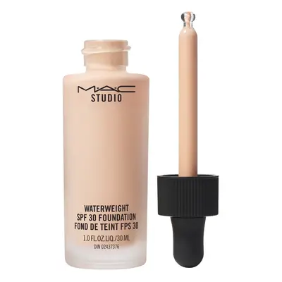 MAC Studio Waterweight SPF 30 Foundation Podkłady 30 ml NW15 - NW15