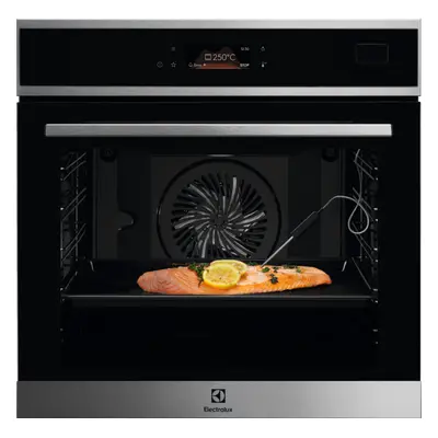 Electrolux Piekarnik parowy SteamBoost 800 Y8SOB39X