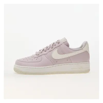 Trampki Nike W Air Force '07 Next Nature Platinum Violet/ Sail-Coconut Milk-Volt EUR