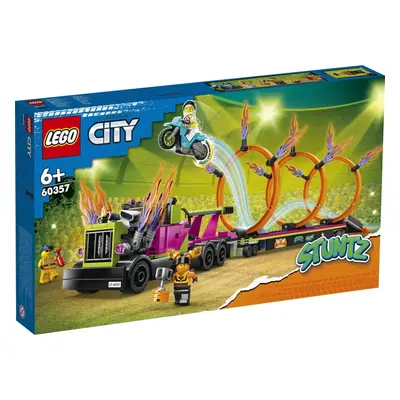 LEGO 60357 City Wyzwanie kaskaderskie - ciężarówka i ogniste obręcze