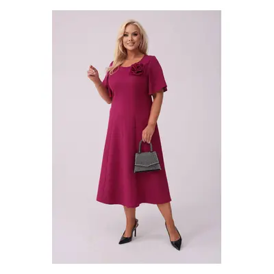 Elegancka sukienka Doris na wesele w kolorze głębokiej fuksji PLUS SIZE