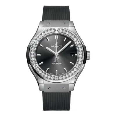 Zegarek Damski HUBLOT Racing Grey Titanium Diamonds Classic Fusion 565.NX.7071.RX.1204