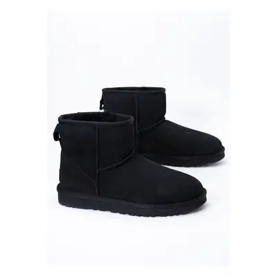 Buty zimowe damskie UGG W Classic Mini II (1016222-BLK)