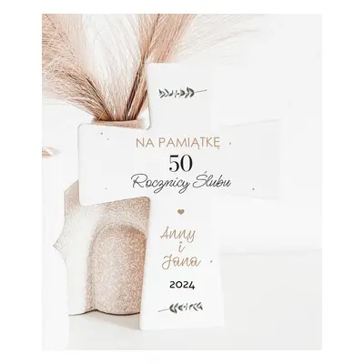 Elegancki prezent na 50 rocznicę ślubu Ramka Krzyż z personalizacją