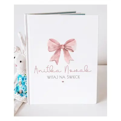 Minimalistyczny prezent na narodziny dla dziewczynki - Księga Kokarda