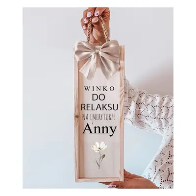 Elegancka skrzynka na wino - prezent na emeryturę z kokardą