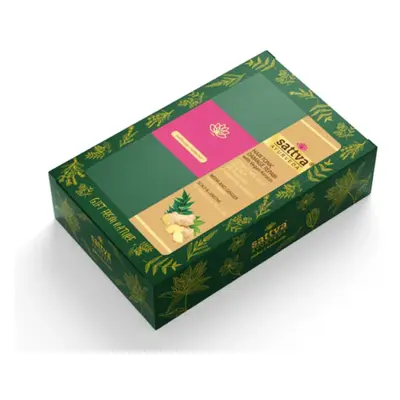 ZESTAW PREZENTOWY WCIERKA ODBUDOWUJĄCA Z WEGAŃSKA KERATYNĄ + SZCZOTKA DO MASAŻU GŁOWY - SATTVA