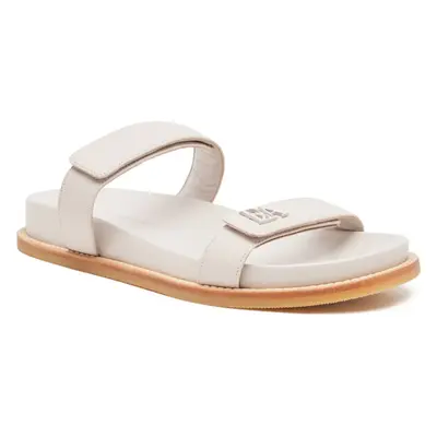 Emporio Armani Skórzane klapki